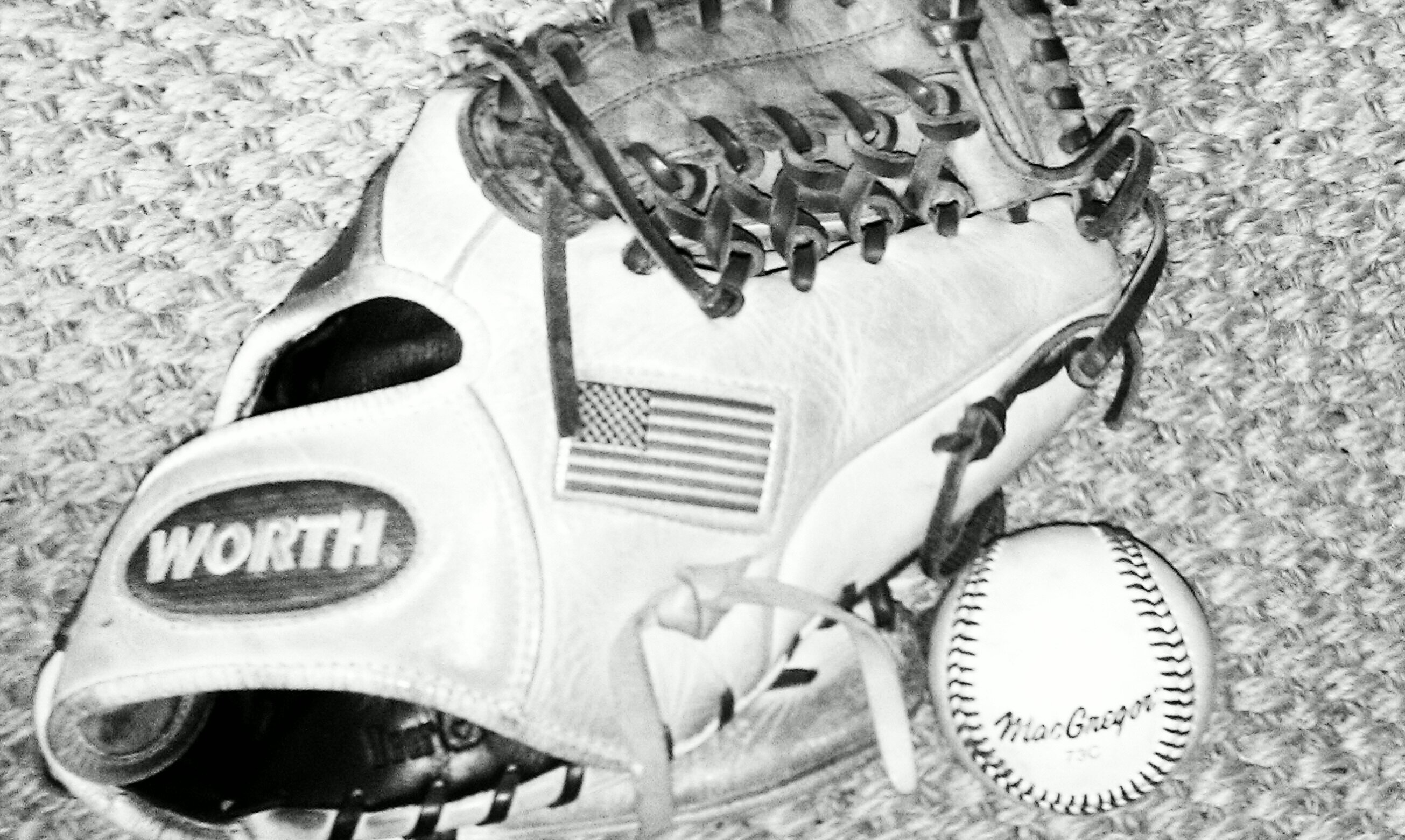 OffTheMoundNW's profile picture. Athlete.  Baseball.  Blogging.  Handmade Paracord Gear.  Sports Talk. #Fanatic #GoMs #GoHawks #GoSupes #NWFan