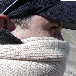 ArchundiaJA's profile picture. Especialista en electronica industrial. Te digo lo malo de mi para que no te sorprenda.