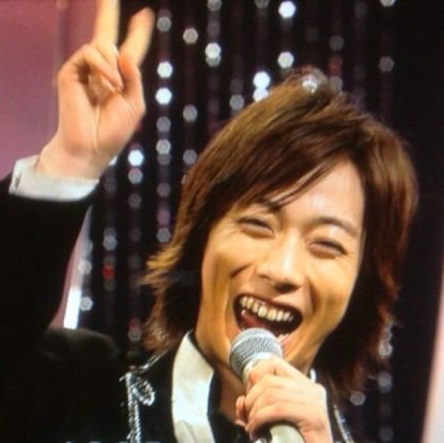 本家河合郁人がいいそうなセリフを中身が自己満で流しているbotです。フォロバは自動。botにいってほしい言葉、河合くんがいいそうな言葉がありましたらDMください。不定期更新。