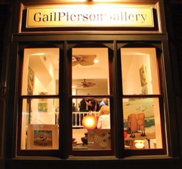 A fine art gallery in the country's first seaside resort. The Gail Pierson Gallery welcomes new artists and art lovers from all over to Cape May.