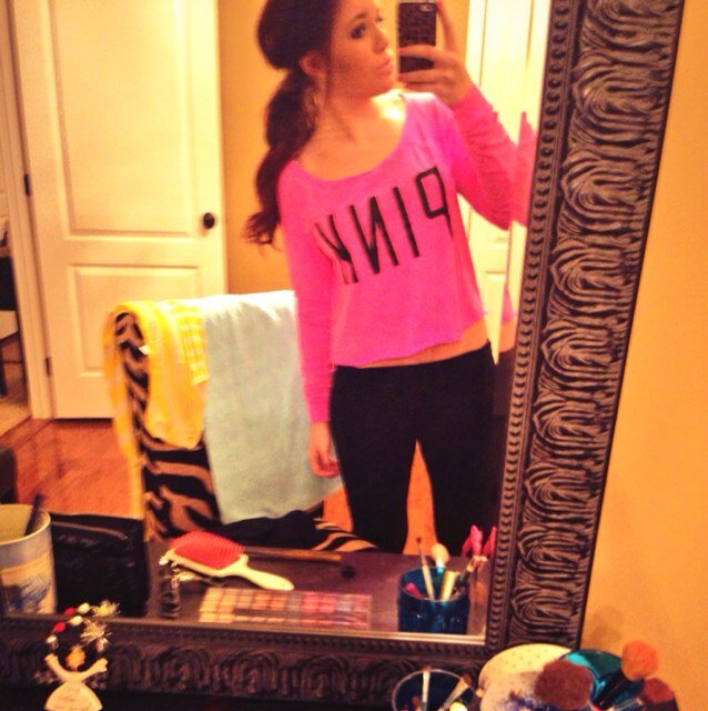 xoxxabb's profile picture. If your presence can't add value to my life, your absence will make no difference.