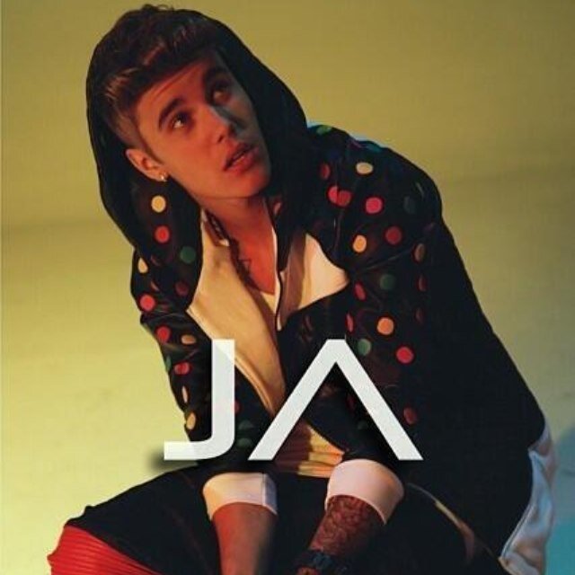 Yes fixen to turn 29 and 29 i will stay and ill stay a bieber fan for the rest of my life love you @justin bieber