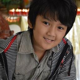 We Are DIFAmili | Keep Support Anak Remaja @difaryansyah | Followed by @difaryansyah : 08.06.13 |Follow Mimin yahh;)) @PrillaRiana |