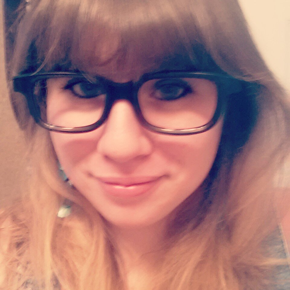 alliebee729's profile picture. 