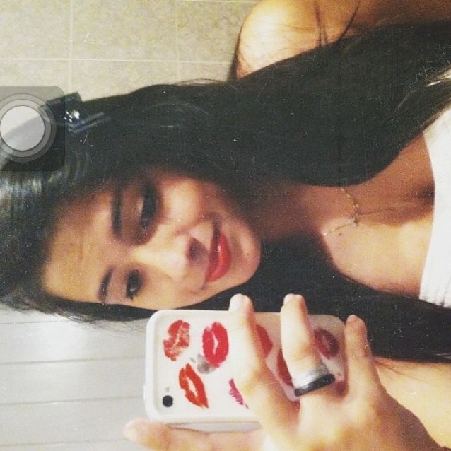 majuravaglia's profile picture. “Já dizia um velho sábio: Se benze porque a sua felicidade vai ofender muita gente.”