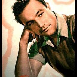 Fan page twitter FR en hommage a Gene Kelly. - Revivons ensemble la carrière de ce grand artiste.