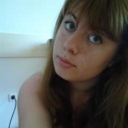 16/Hungary/Directioner/Skype:adrienn08171-- Ha szeretnél nyugodtan vegyél fel!! ;DD *-*