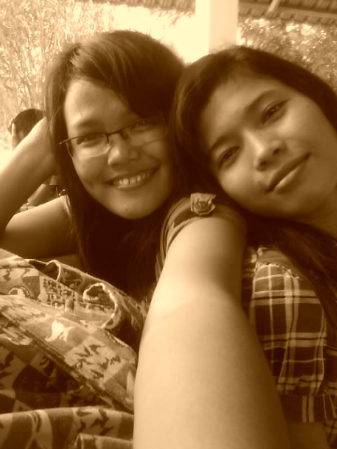 delfisirait's profile picture. aq tuh org ny manja, egois, plinplan, setia kawan n penya2ng :D

hal yg plg kutakuti adlh selingkuh n bo'ong :(