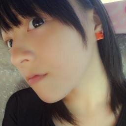 MUA:-*