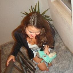 theideahunter77's profile picture. 