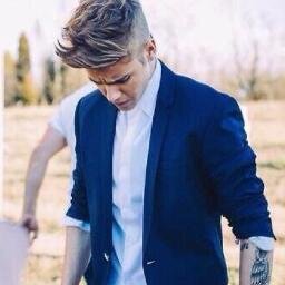 SINCE I GAVE YOU A FREE FOLLOW GO FOLLOW @GreecelovesJDB SHE FOLLOWS BACK
