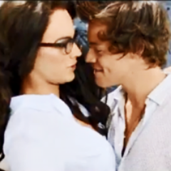 | Espera a que me duerma y Liam va a hacer Follow Spree |