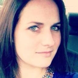 My brain runs like a Hemi. Book worm. Dreamer. #Veteran. Food enthusiast. Loves all things green. Views are my own.