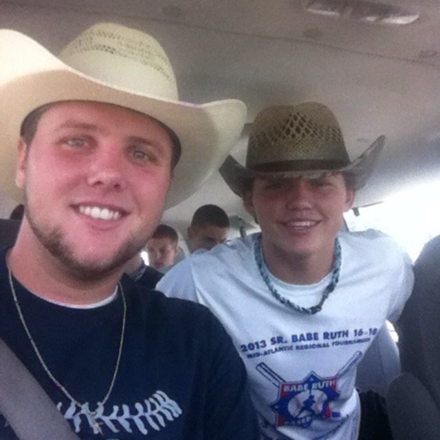 CollinThompson9's profile picture. Oswego State Baseball #6