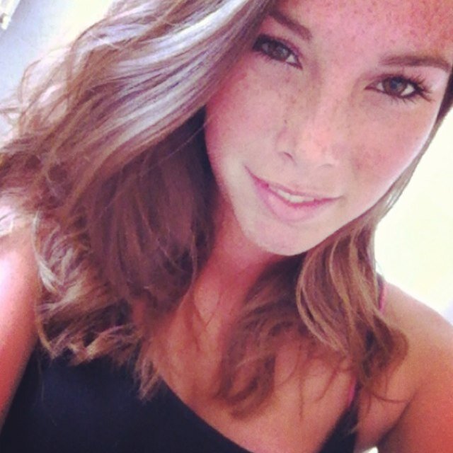 Live as if you were to die tomorrow, learn as if you were live forever / 16 jaar / 5 havo / houd van gezelligheid /