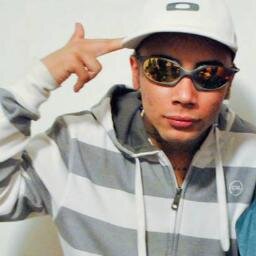 fã clube oficial do @mcdimenordr ♥ desde 05-02-13! Nenhum tipo de palavra é o suficiente p descrever o quanto eu amo meu idolo ♥.
