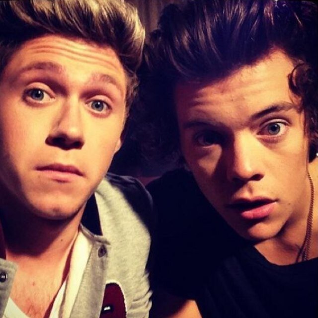Since i gave you a free follow please follow @narrynova x