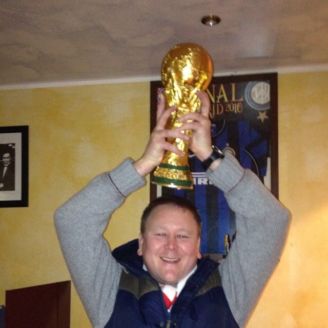 Boxing Coach and Referee @crawleyamateurboxing |Supporter of Crawley Town. Works in Safeguarding.