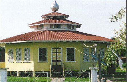 Official Mandir Problems Account -                                                         Here to talk about all the rass wah does happen in the Mandir