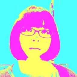 7vmid_ss's profile picture. 「コピペ運動会」という主に2chのコピペ投稿サイトのアカウント。ツイートをパクるbotではないです。当サイトに投稿された新着情報や短いネタを呟きます。管理人とかもちょいちょい呟くよ。クツイ云々のご指摘をよく頂きますが運営側でツイーをパクって投稿みたいなことは一切行なっていません。