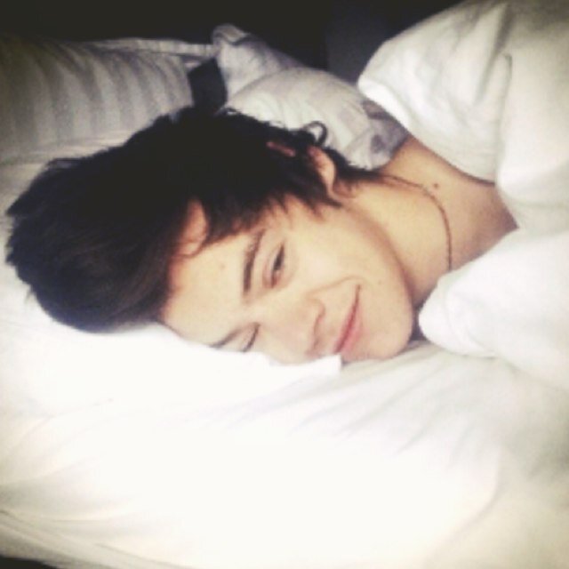 if you got followed from this account that means harry styles wants ur panties off bby