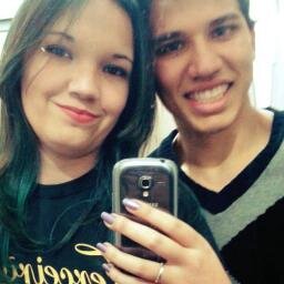 Curto minha vida, persigo meus sonhos e luto por meus Objetivos.
