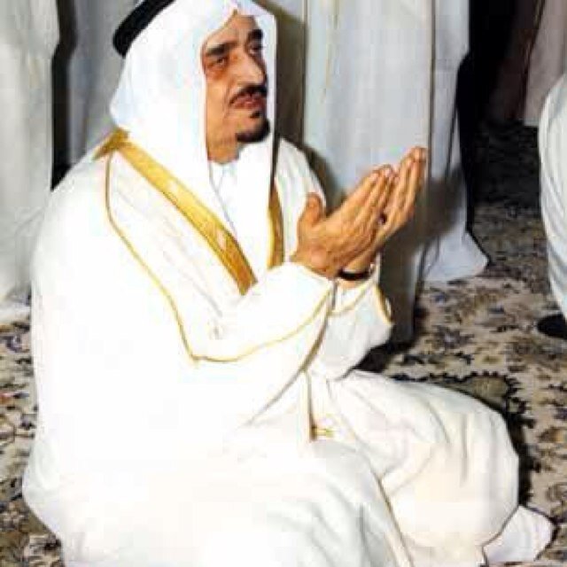 معلم . المدينه المنوره . ماجستير اصول تربية  ..................(الصمت حكمة) 🇸🇦🇸🇦🇸🇦