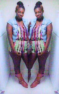 EailyahDopee's profile picture. F U C K All That Tell You About Me Just Follow Me But If You Don't Back I am Unfollow Your Ahhh :)