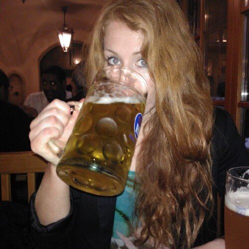 allyallyawol's profile picture. Keeping candy king in business.