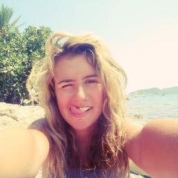 anna_prstt's profile picture. 