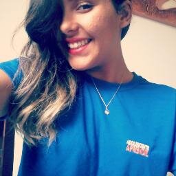 Catolica Apostolica Romana, 16 anos, virgiana, vascaína, e louca de amores por @VaskinhoxD.
