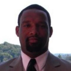 Co-Offensive Coordinator & QB Coach @ Hampton University
🏴‍☠️⚓️🏉 #TheRealHU #RYFP #DHTT
IG: @CoachTaylor10
#302Exit8
@DsuHornets Alum