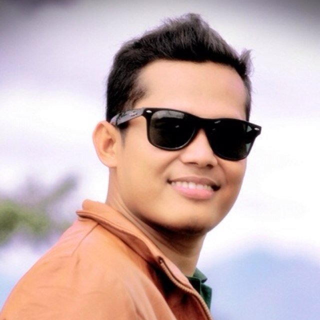 yamlikhakahfi's profile picture. Vocalist @nuprastband