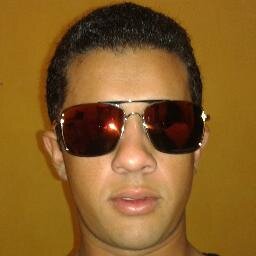 Eu procuro sempre fazer amizade, sou um cara humilde.