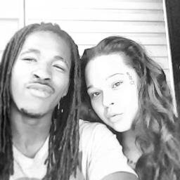 SuperMom/Spoken Word Poetry Writter/Best Friend & Lover/Motivational Speaker ..Oso diffrent 4rm da rest fux with me tho!
#Team Man Eater Rip Dem Headz Off
