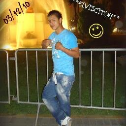 soi un xiko alegre y divertido sin motivos de traicionar a alguien..
buscando ser felis con su amada..!!!