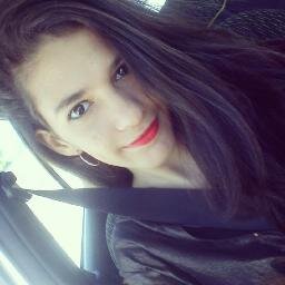não consigo me desapegar do meu twitter de adolescente e nem usar ele kkk ficam aí as memórias