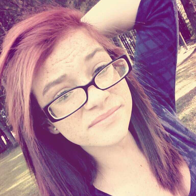 junior at franklinton high.  Class of 2015. (: ♡