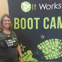 I'm a Diamond distributor for It Works!  I love helping people change their lives physically and financially.