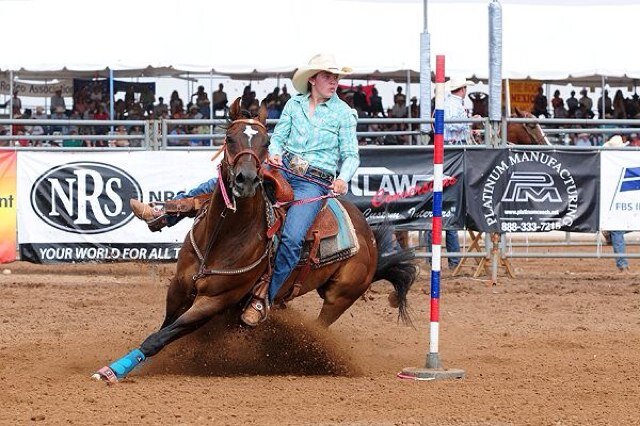 Hey its Sonya,im 12 i love hanging out with friends and doing softball and rodeos , so if u could go tap that follow button thxs