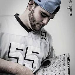 Estudante de eletrônica, Sócio & Vice Presidente na Equipe Real Funk, Funkeiro Por Amor A Cultura, Deejhay Por Amor a musica, Produtor de eventos.