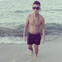 Maaajdi's profile picture. Je follow back