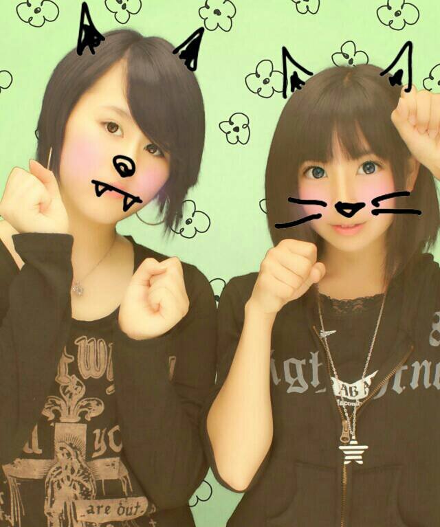 坂西３年＊ジャニーズ＊D2＊Hilcrhymeなど大好きだよ♥彼氏募集中めっちゃ欲しい♥iuvkismyだよ