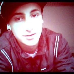 Sinto uma brisa no rosto, me parece que é o amor que vem chegando (8'