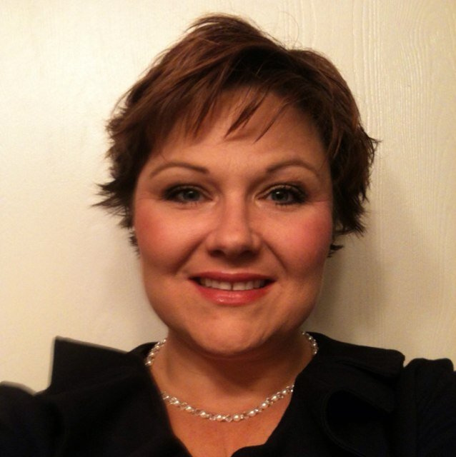 Colleen Holowaychuk Profile