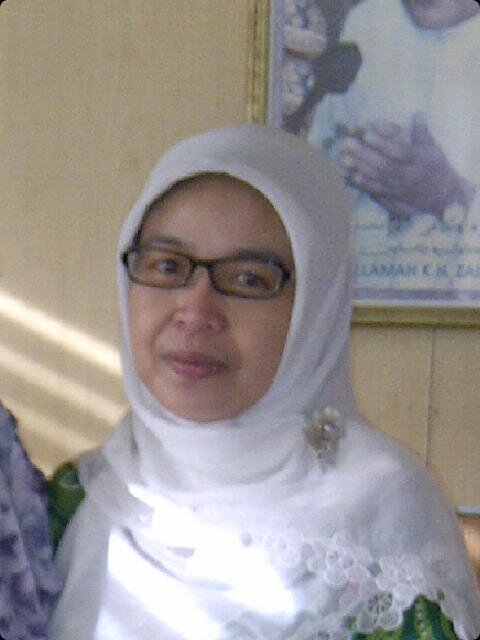 QOLBU manjadi TENTRAM dengan mengingat ALLAH. Ingatlah, hanya dengan mengingat ALLAH-lah QOLBU menjadi TENTRAM.