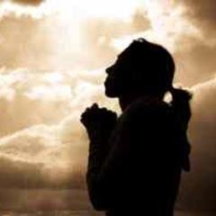 Fui anoréxica y bulímica y lo supere!! esa no es la salida, nuestra felicidad esta en Dios... déjame ayudarte ... Dios te ama!!!