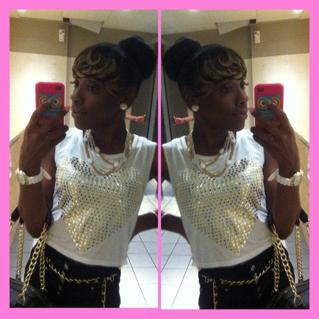 iM SO ENVIED..IKNO...DATS DAT SHIT ILIKE #TEAMNELLA #TEAMHOTGIRL #TEAMSPOILED #SAMYIAHMOM #jusMeNmy2..ithink u should fllW 2*.