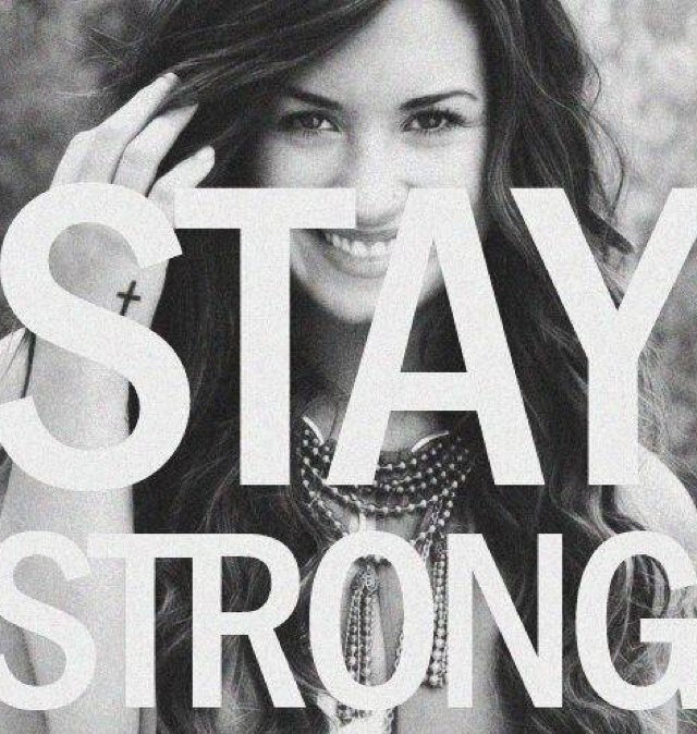 Tweet me how many days you've been clean. I will show you just how strong you are #Lovatic #StayStrong #YouAreWorthIt ❤