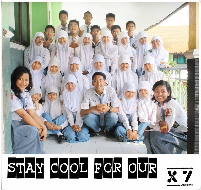 1. SMA NEGERI 1 KRIAN (SMANIKA) 2. We're KEJU (Keluarga Sepuluh Tujuh) | Kelasku, surga - nerakaku (y) | 2012 - 2013